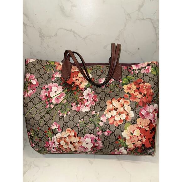 Gucci Monogram Blooms Tote - Excellent Condition - Picture 1 of 5